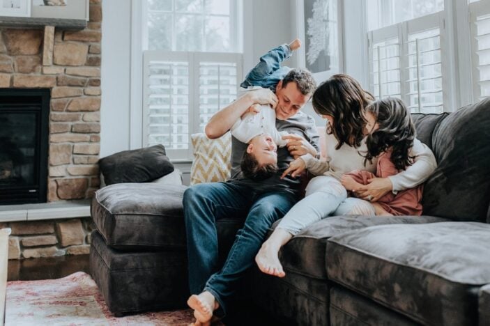 Australian home owners focus on paying down debt